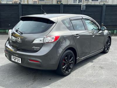 2010 Mazda Axela - Thumbnail