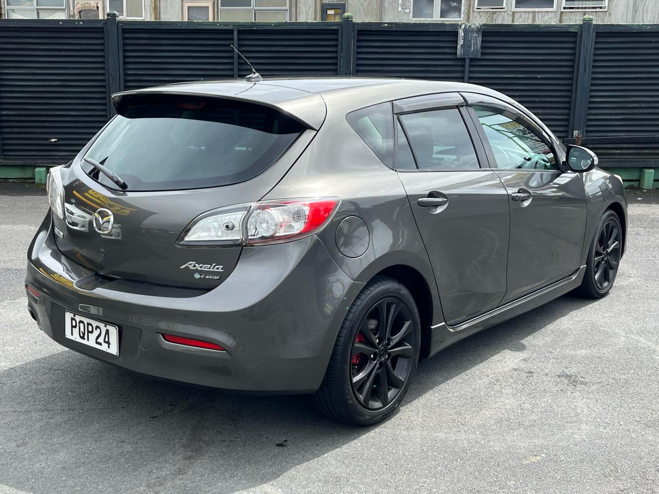 2010 Mazda Axela