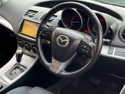 2010 Mazda Axela - Thumbnail