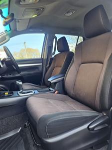 2018 Toyota Hilux - Thumbnail