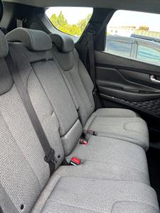 2021 Hyundai SANTA FE - Thumbnail