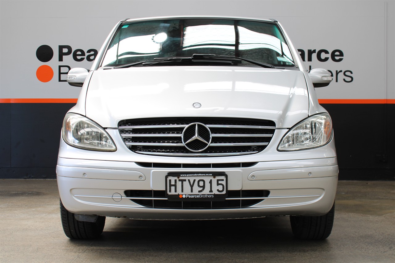 2007 Mercedes-Benz V350