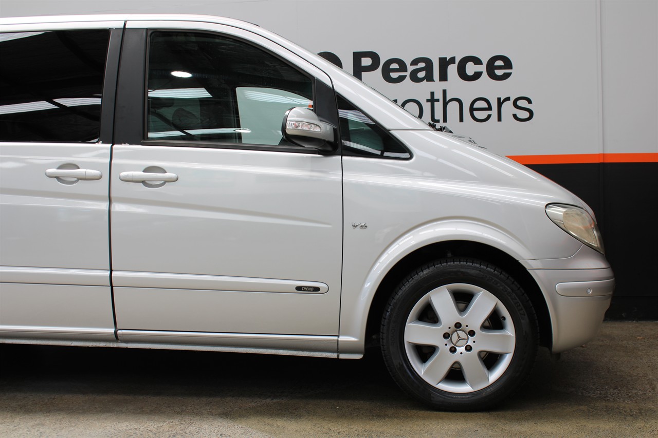 2007 Mercedes-Benz V350