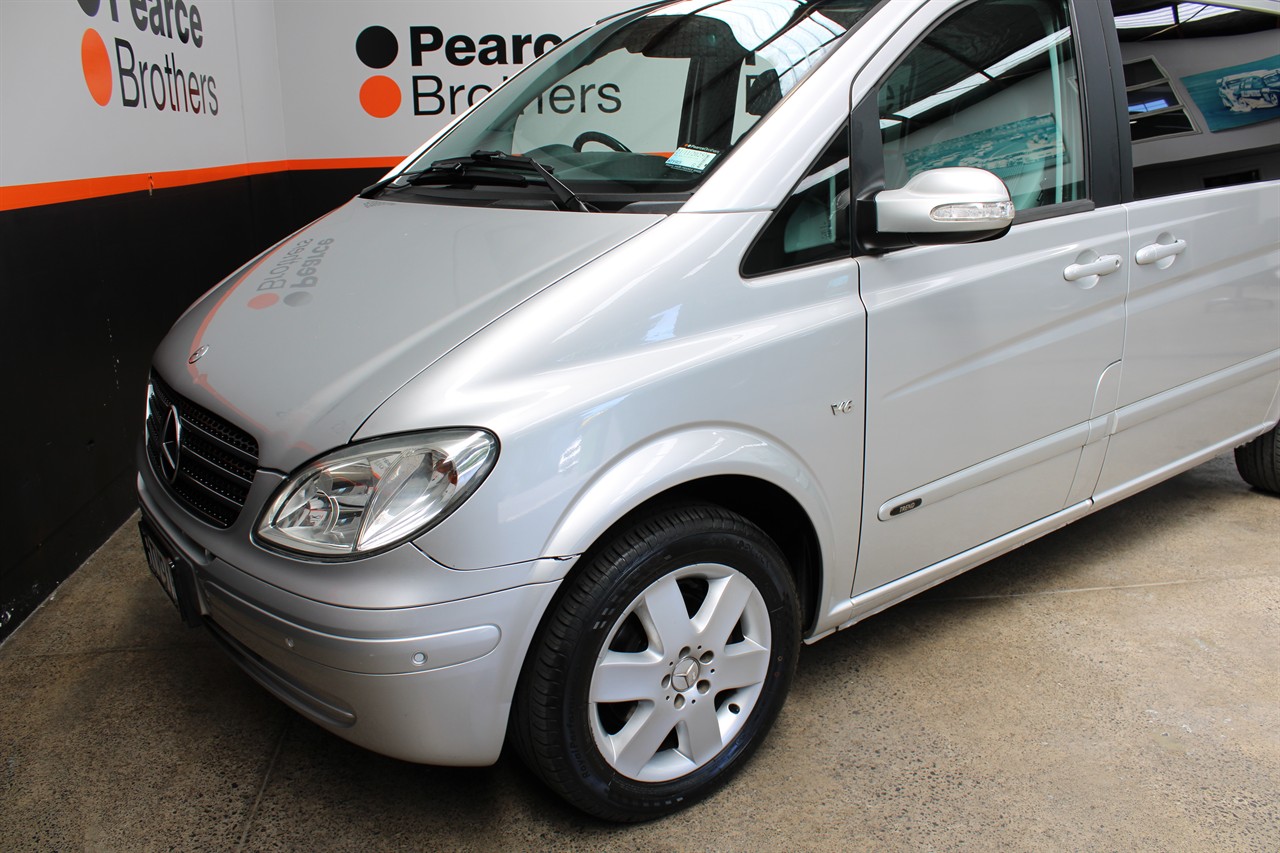 2007 Mercedes-Benz V350