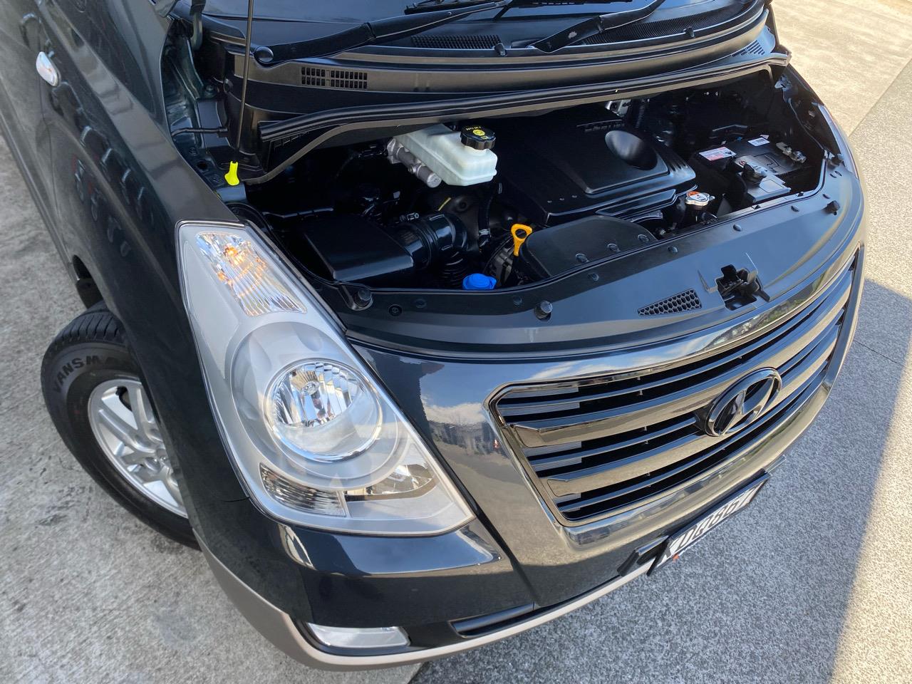 2016 Hyundai Imax