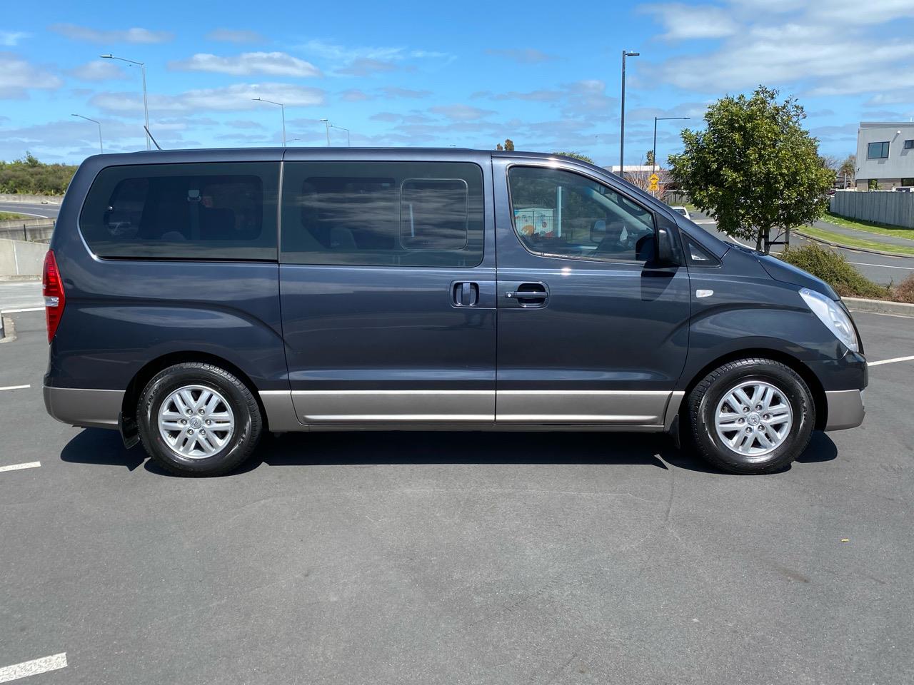 2016 Hyundai Imax