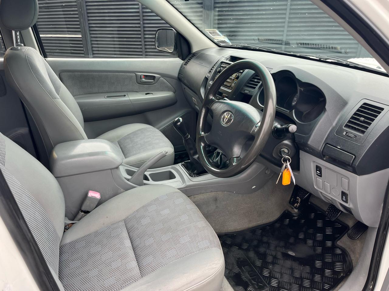 2006 Toyota Hilux