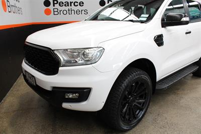 2018 Ford Everest - Thumbnail