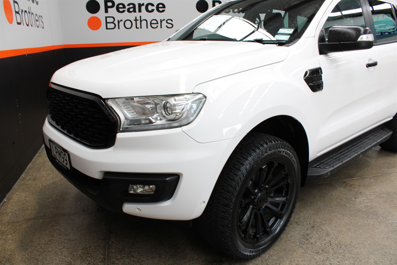 2018 Ford Everest