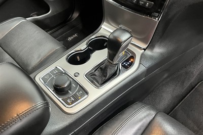 2020 Jeep Grand Cherokee - Thumbnail