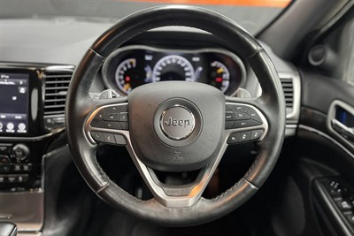 2020 Jeep Grand Cherokee - Thumbnail