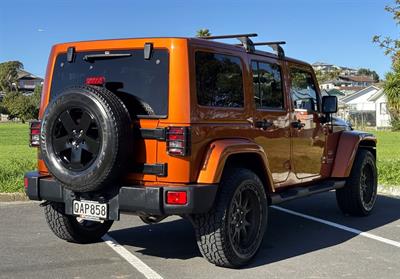 2011 Jeep WRANGLER - Thumbnail
