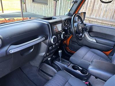 2011 Jeep WRANGLER - Thumbnail