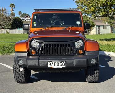 2011 Jeep WRANGLER - Thumbnail