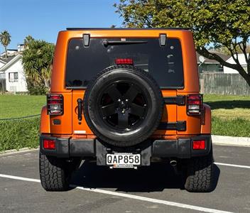 2011 Jeep WRANGLER - Thumbnail
