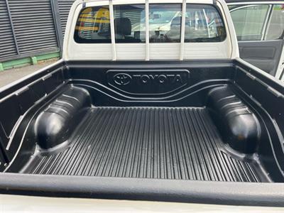 2013 Toyota Hilux - Thumbnail