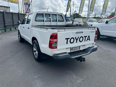 2013 Toyota Hilux - Thumbnail