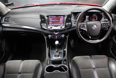 2017 Holden Commodore - Thumbnail