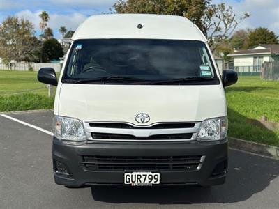 2013 Toyota Hiace - Thumbnail