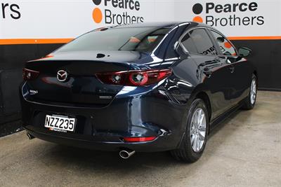 2022 Mazda 3 - Thumbnail