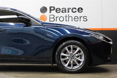 2022 Mazda 3 - Thumbnail