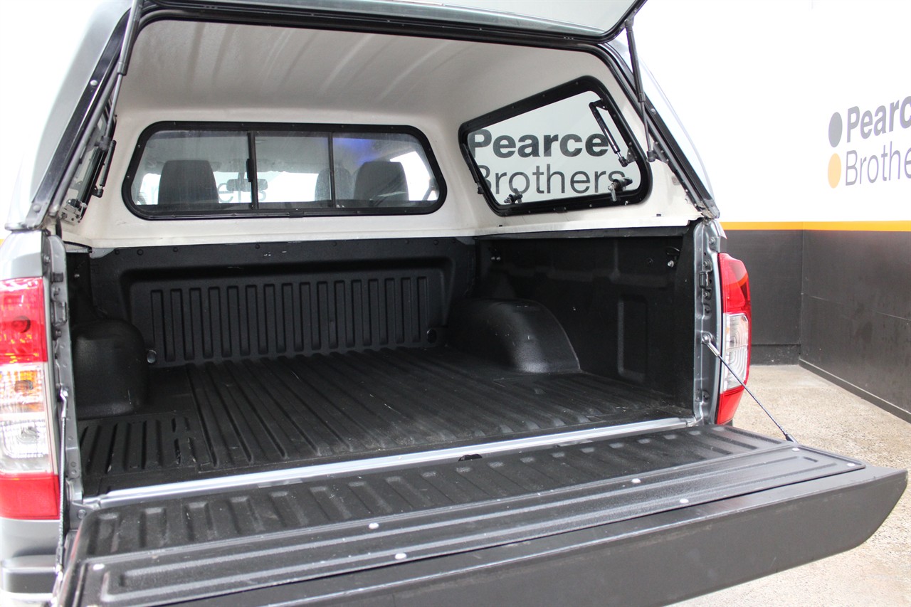 2015 Nissan Navara