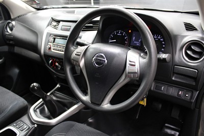 2015 Nissan Navara - Thumbnail