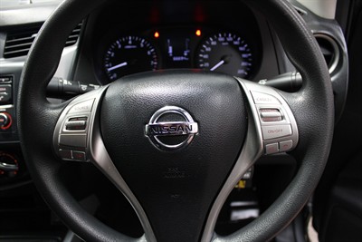 2015 Nissan Navara - Thumbnail