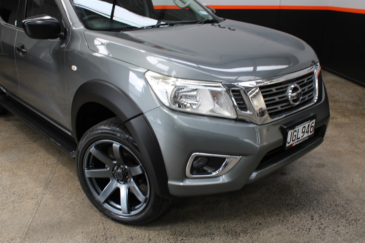 2015 Nissan Navara