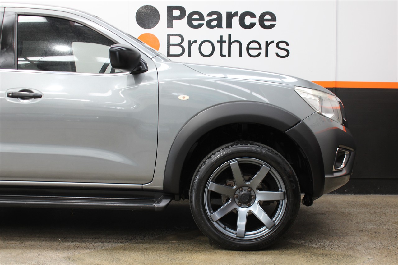 2015 Nissan Navara