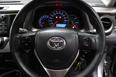 2017 Toyota RAV4 - Thumbnail