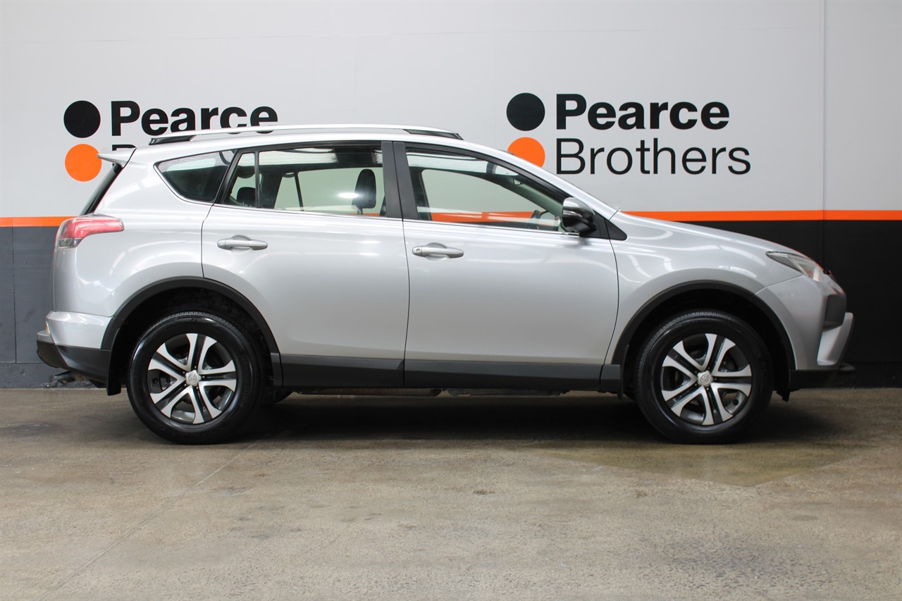 2017 Toyota RAV4