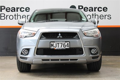 2010 Mitsubishi Rvr - Thumbnail