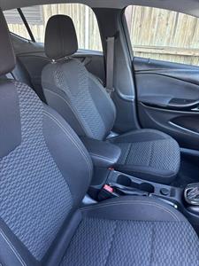 2017 Holden Astra - Thumbnail