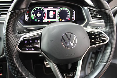 2021 Volkswagen TIGUAN - Thumbnail