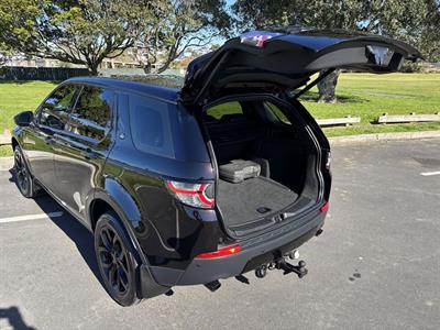 2015 Land Rover Discovery Sport - Thumbnail