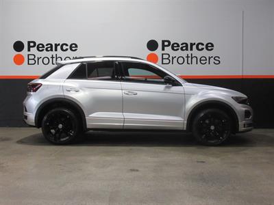 2021 Volkswagen T-Roc - Thumbnail