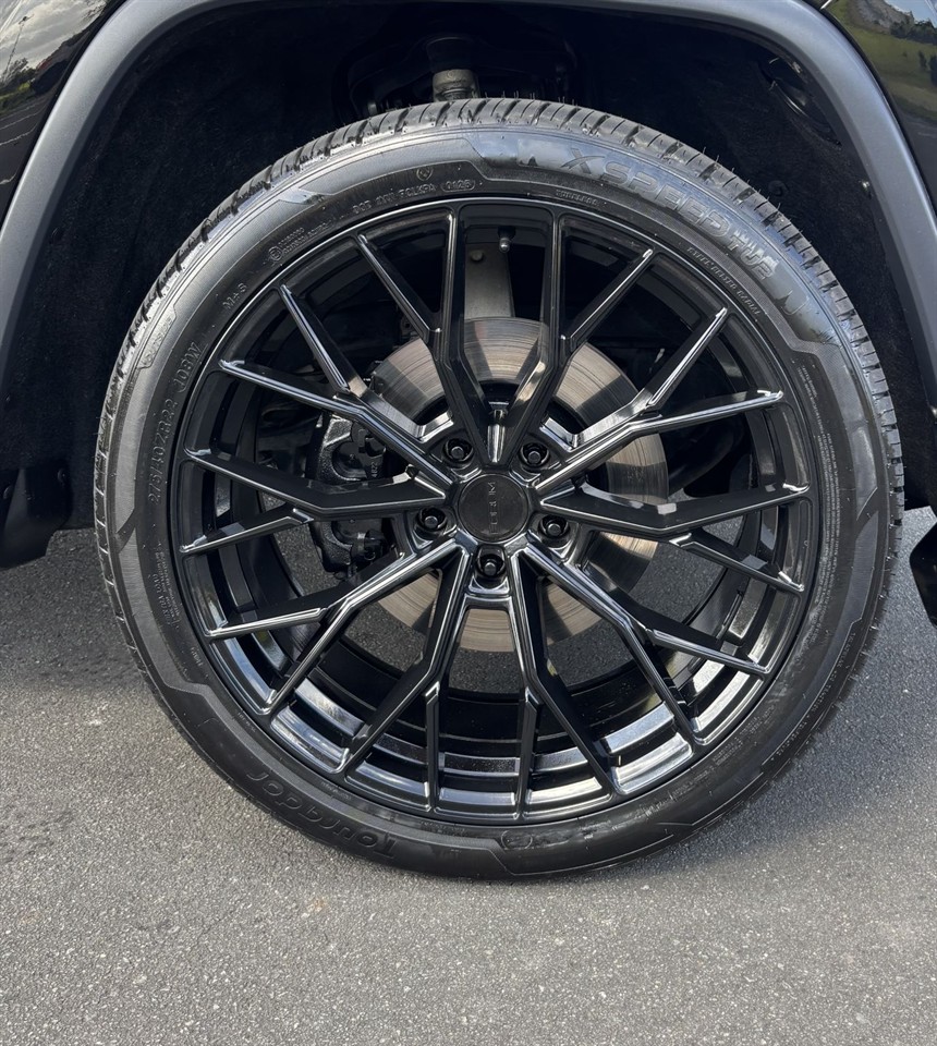 2017 Jeep GRAND CHEROKEE