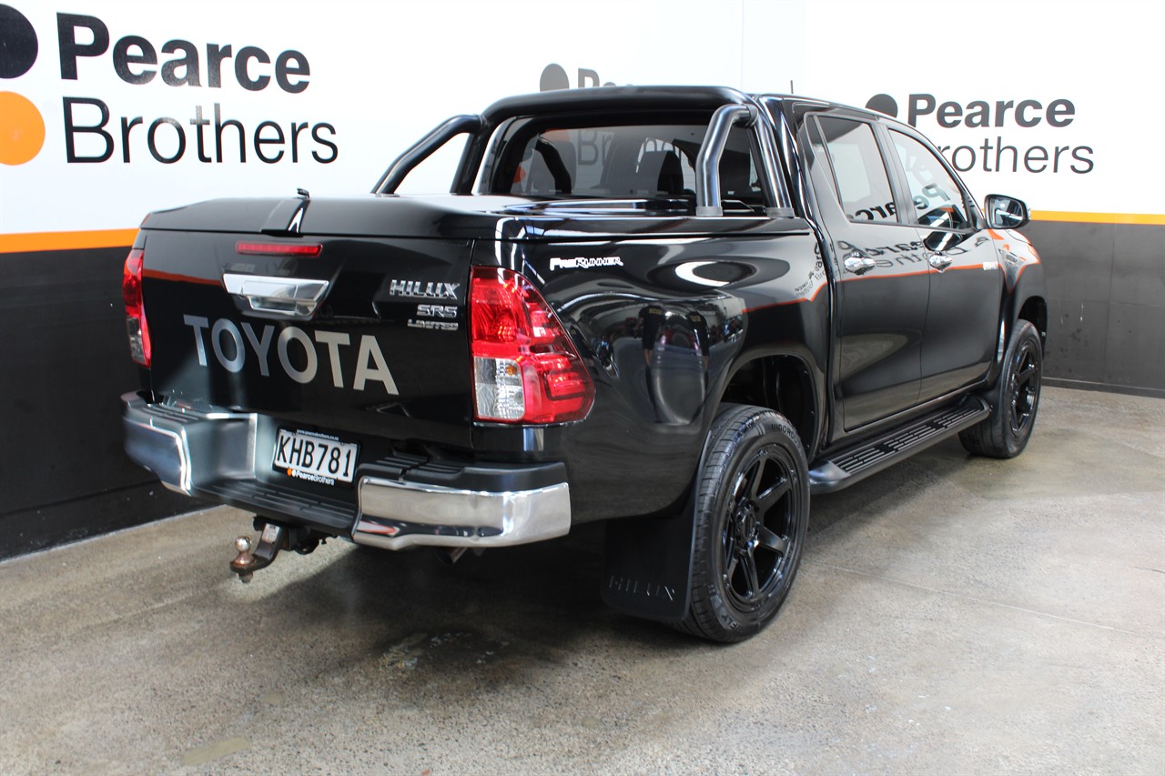 2017 Toyota Hilux