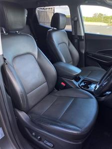 2017 Hyundai SANTA FE - Thumbnail