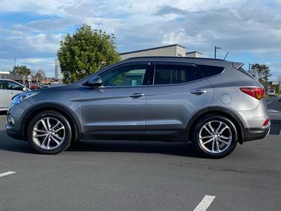 2017 Hyundai SANTA FE - Thumbnail