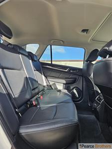 2018 Subaru Outback - Thumbnail
