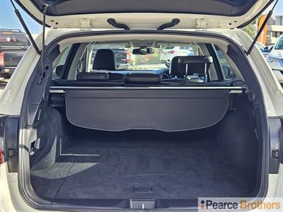 2018 Subaru Outback - Thumbnail