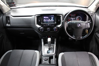 2017 Holden Colorado - Thumbnail