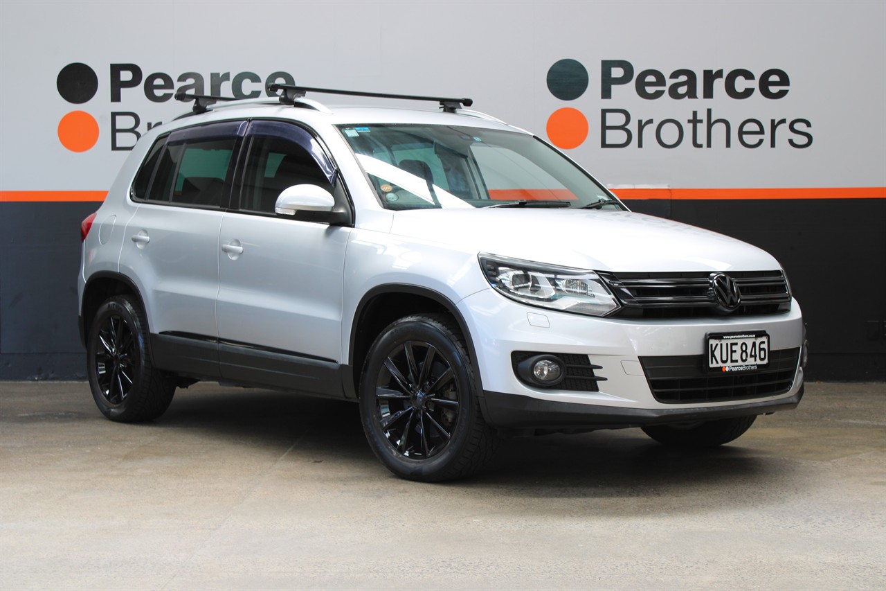 2011 Volkswagen TIGUAN