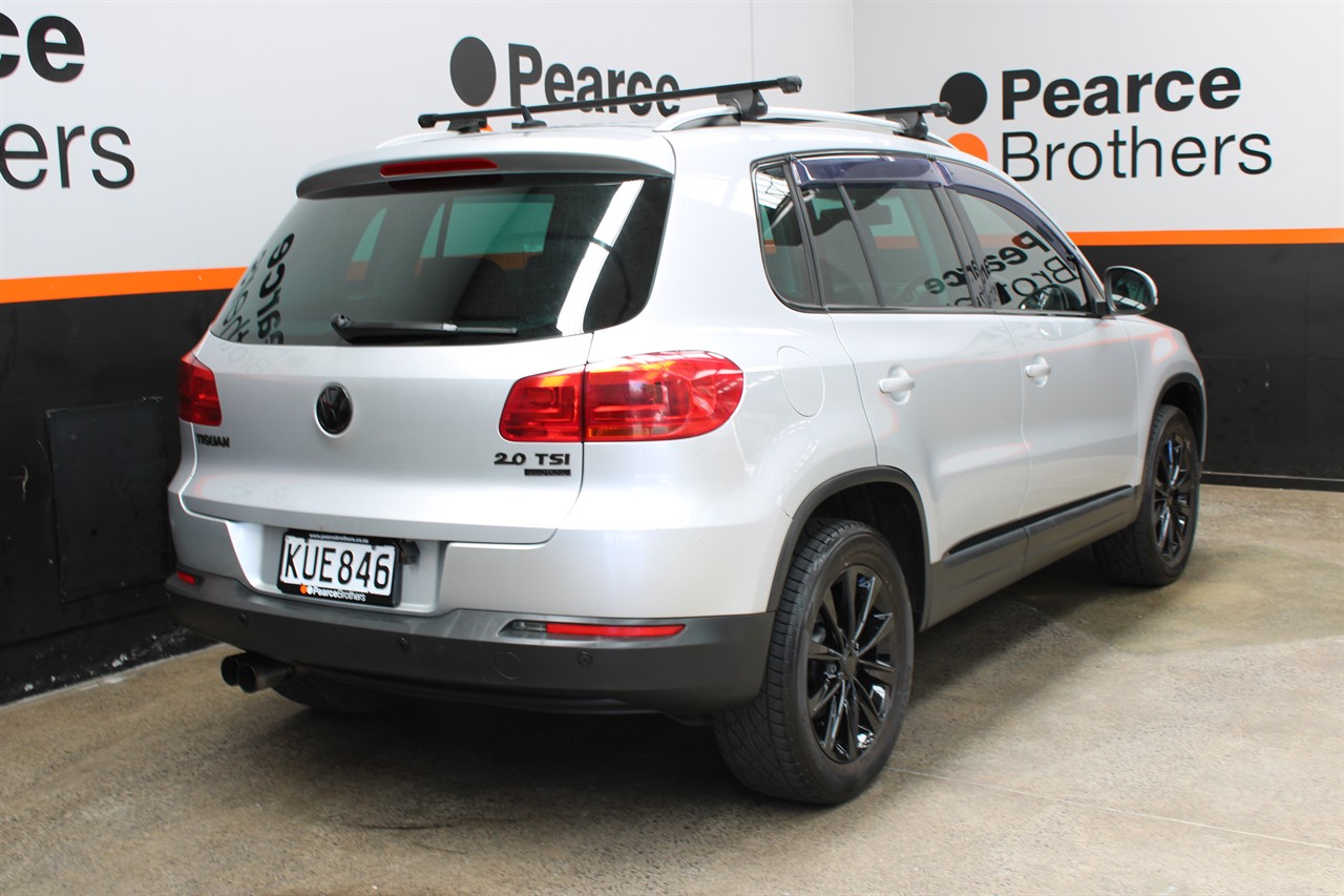 2011 Volkswagen TIGUAN