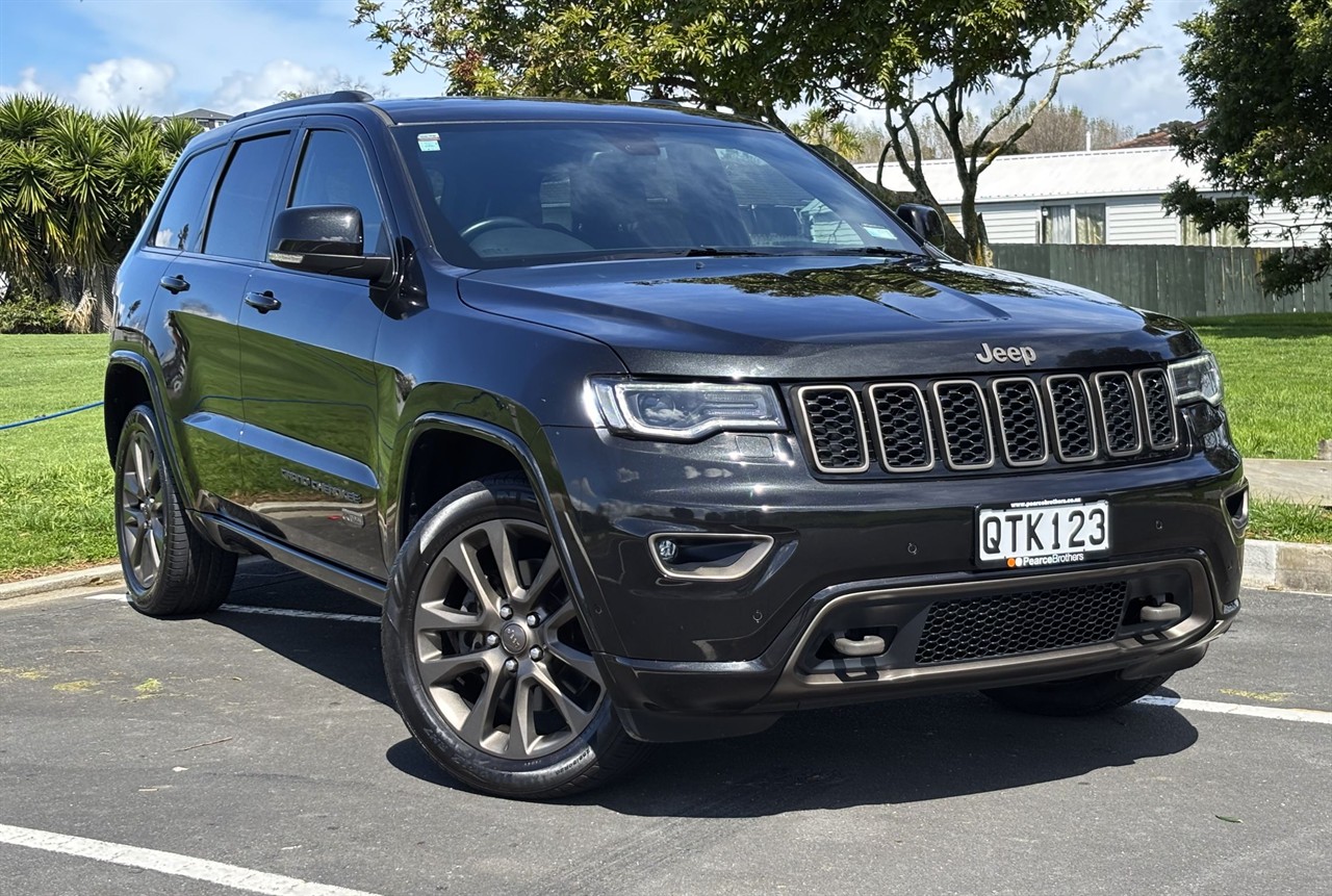 2016 Jeep GRAND CHEROKEE
