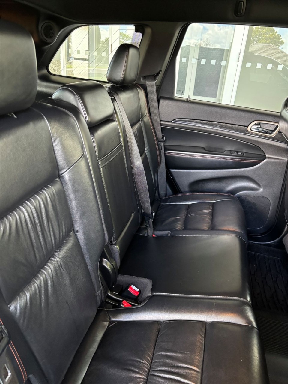 2016 Jeep GRAND CHEROKEE