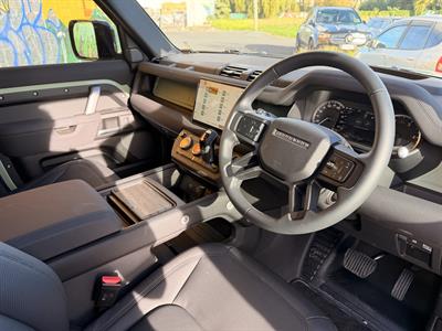 2023 Land Rover DEFENDER - Thumbnail