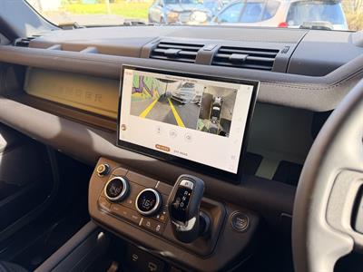 2023 Land Rover DEFENDER - Thumbnail